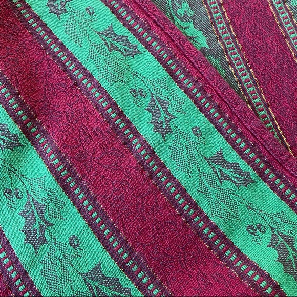 Rectangular Vintage Tablecloth Red, Green + Gold Metallic Striped Holiday/Xmas - Picture 3 of 8